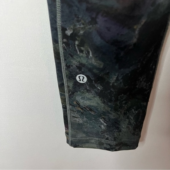 Lululemon Womens Speed Up Tight Radiant Multi Crop Leggings Size 4 Multicolor - Picture 5 of 13